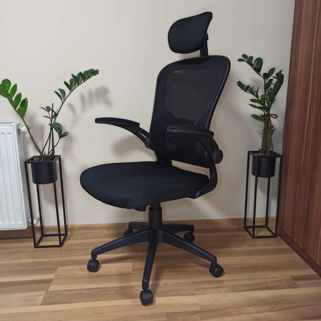 MESH-KFFK operatív ergotex irodai szék főnöki szék forgószék fotel